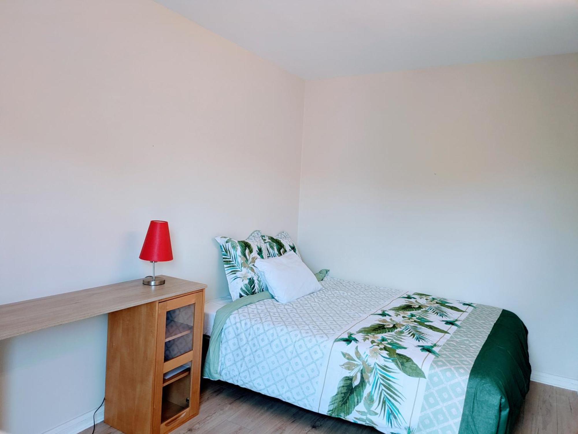 Apartamento 3 Pieces A Seulement 5km De Paris - For 2 To 7 Guests ! *